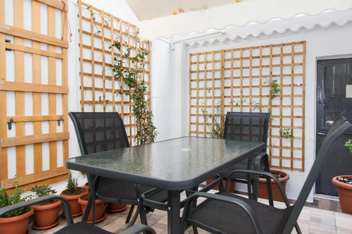 Beautiful New Apartment In Petralona เอเธนส์ ภายนอก รูปภาพ