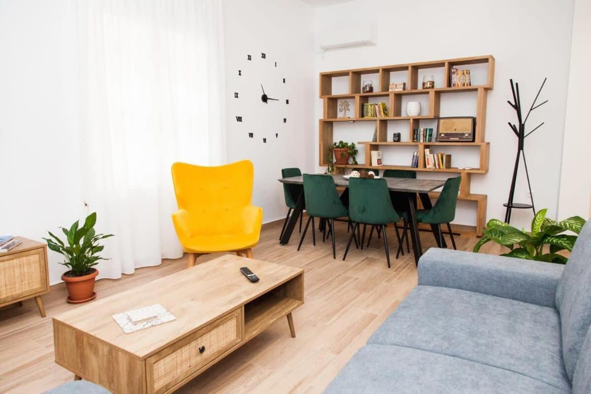 Beautiful New Apartment In Petralona เอเธนส์ ภายนอก รูปภาพ